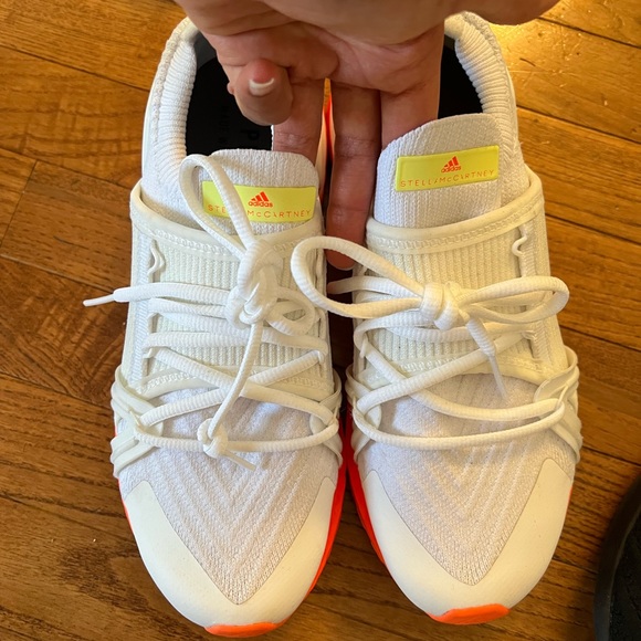 Stella McCartney x Wmns
UltraBoost 20 'White Solar Orange - Picture 2 of 5